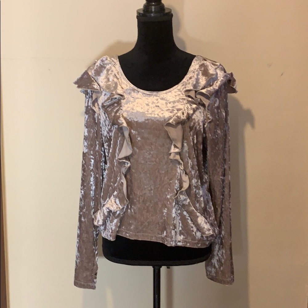 Stone crushed velvet ruffled top Vanity Room, M - Picture 3 of 4